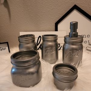 New Rust-free Mason jar decor
